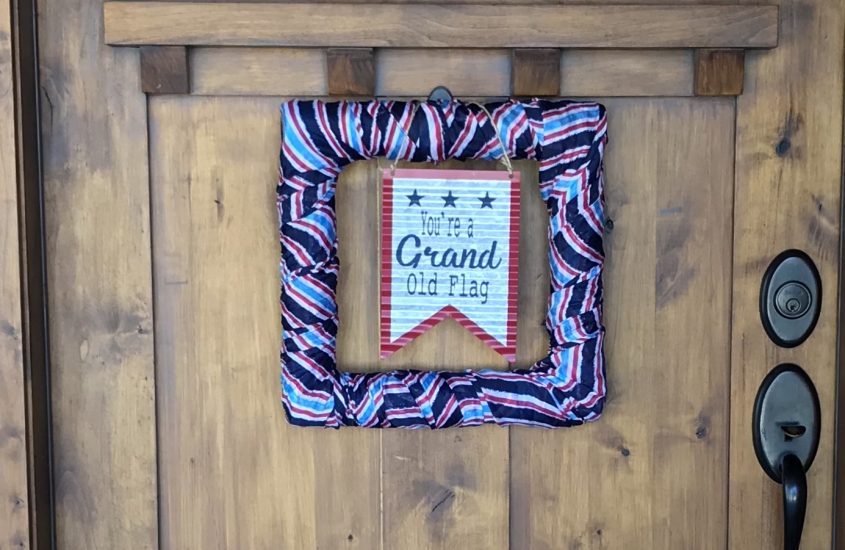 Quick and Easy 4th of July Wreath